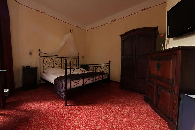 Hotell Sarotti-höfe